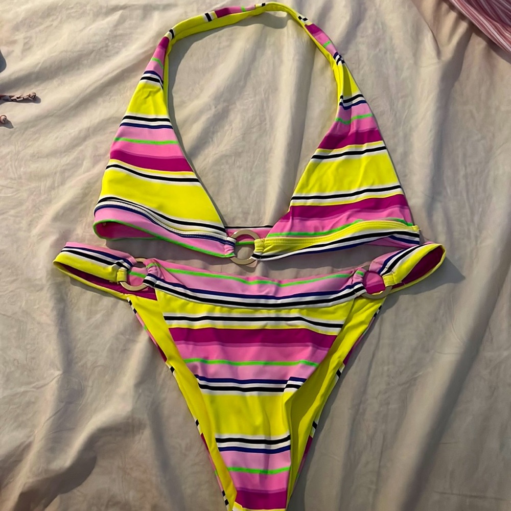 Frankie’s bikinis halter top and cheeky bottom set